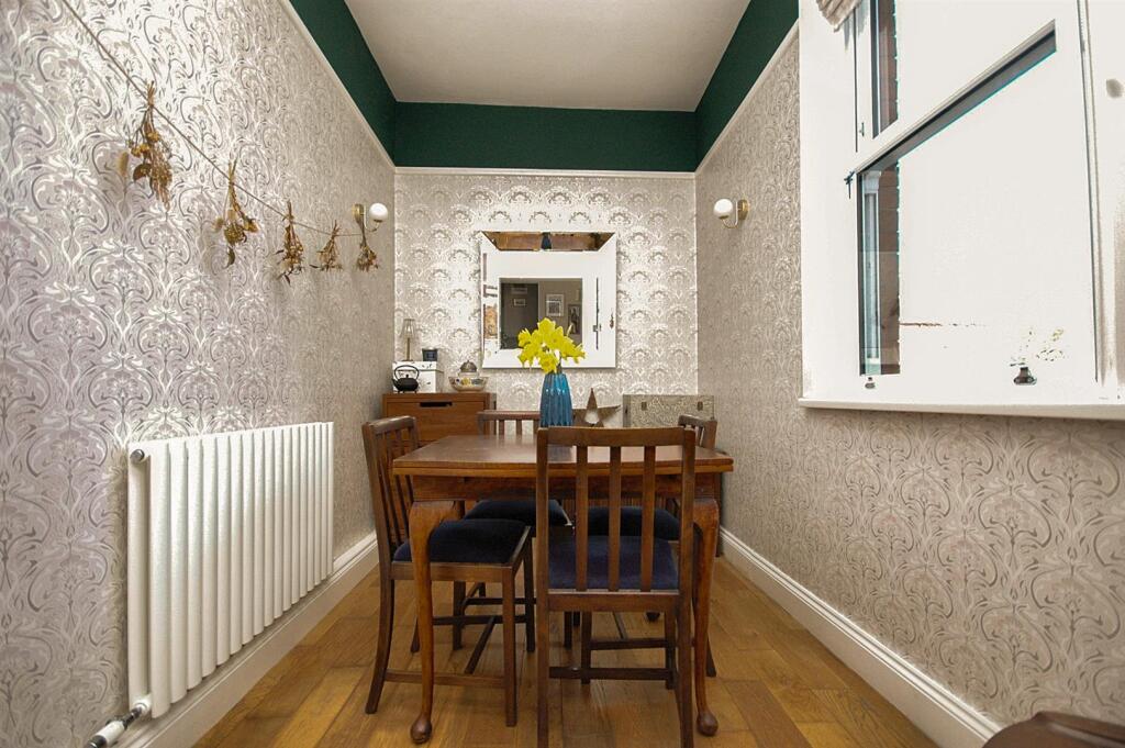 Dining Room.jpg