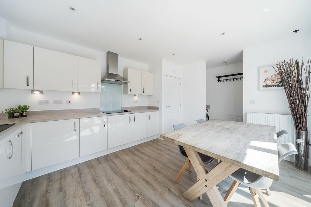 Kitchen/Dining Ro...