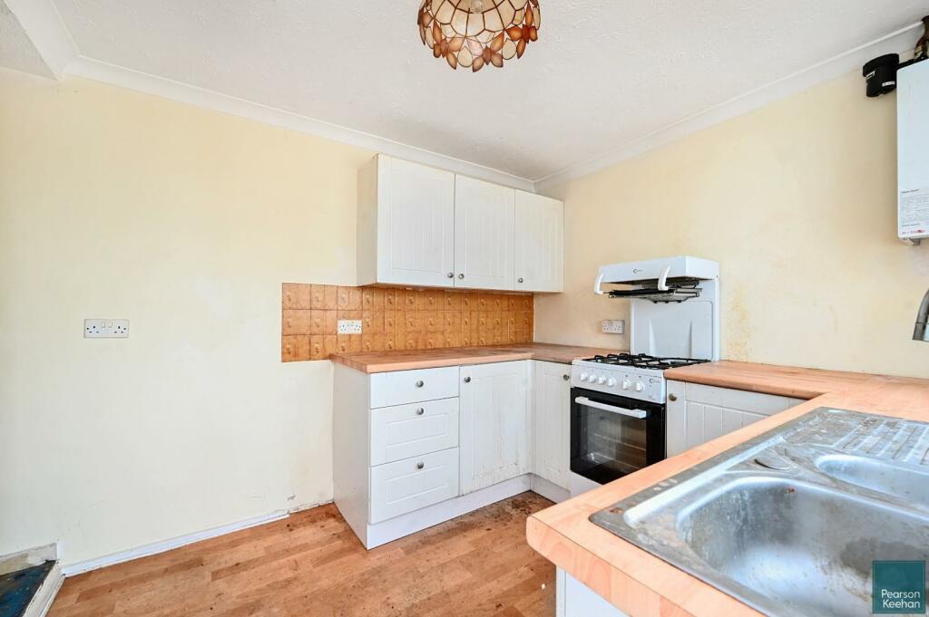 71-wordsworth-rd-bn3 (9).jpg