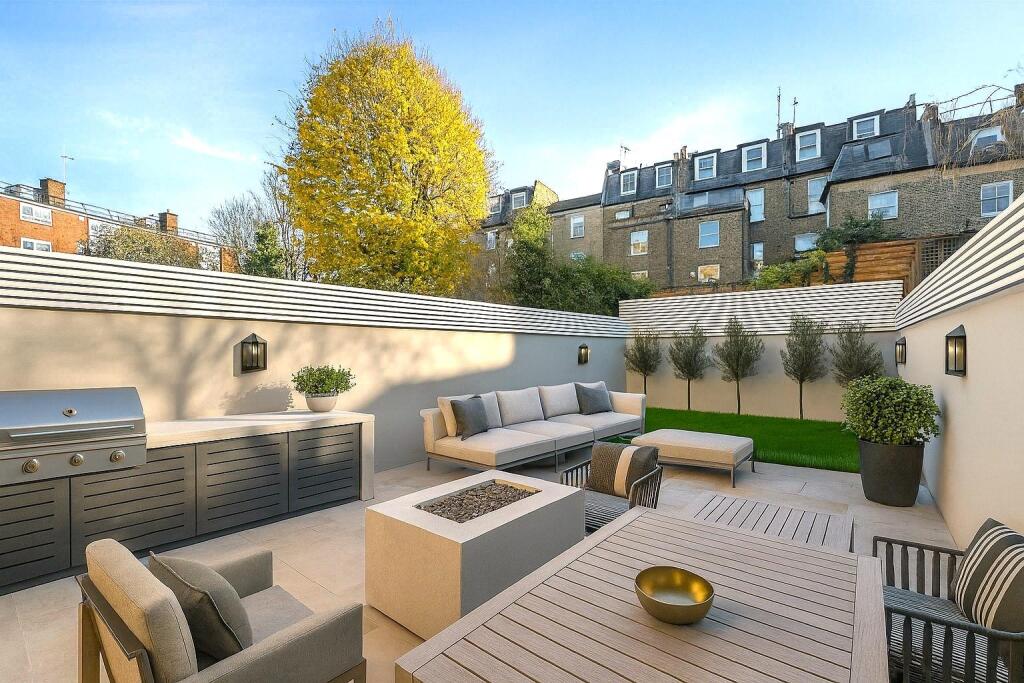 Caithness Road Garden