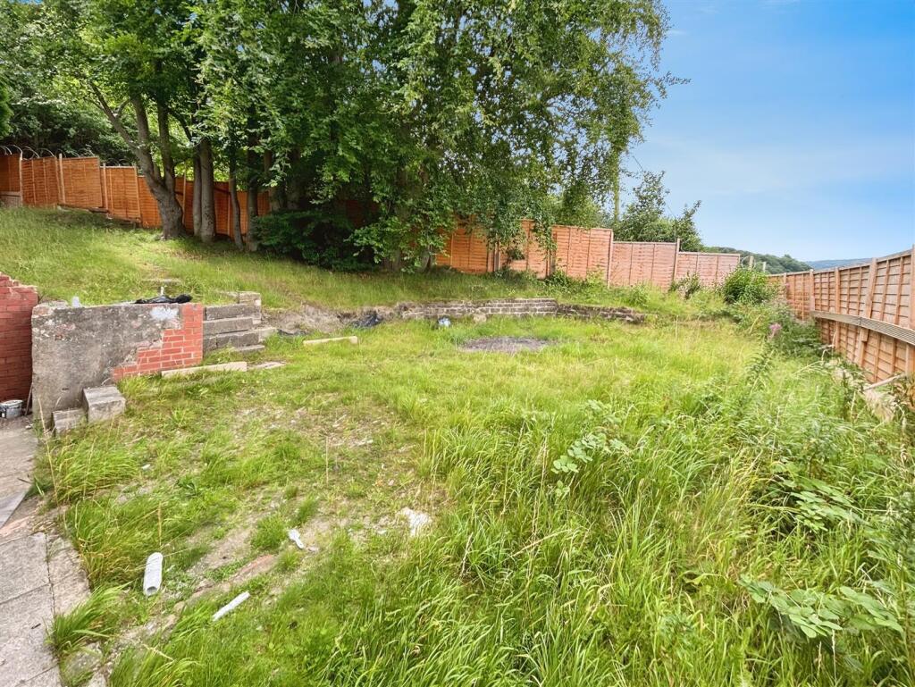 Side Garden