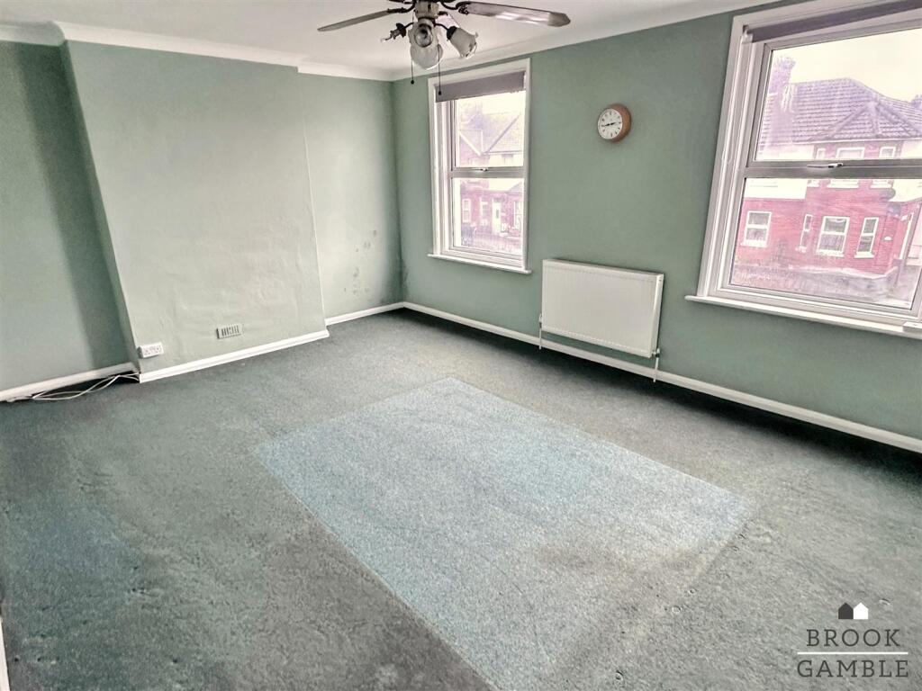 01323 438506
