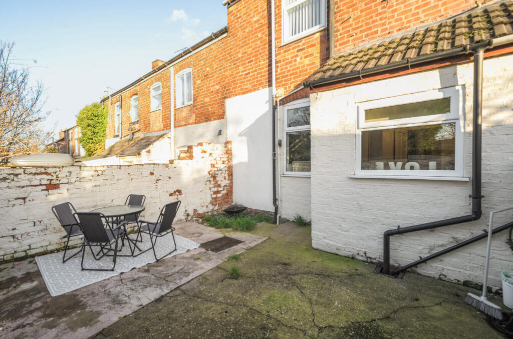 1386576-4-6945746...