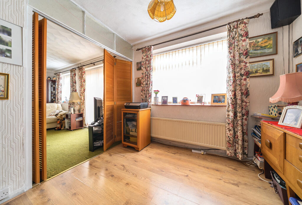 1325084-12-687518...