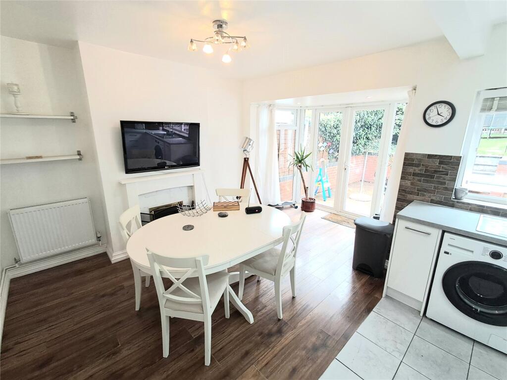 Dining Kitchen