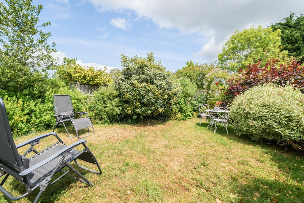 1289749-5-6842ce7...