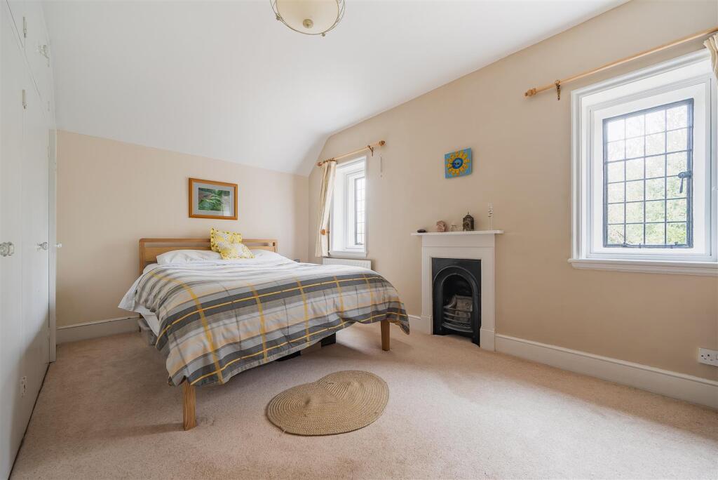 Main bedroom.jpg