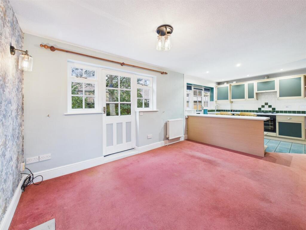 Living area: