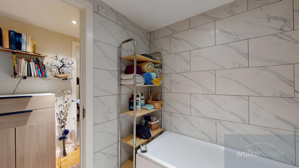 Flat-7-Woodside-Court-11192025_204132