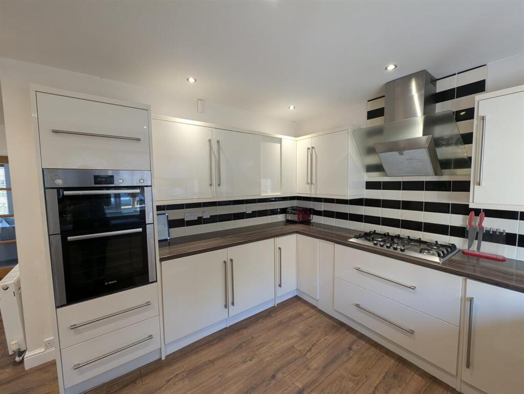 WhatsApp Image 2025-03-13 at 11.34.21_4f253127.jpg