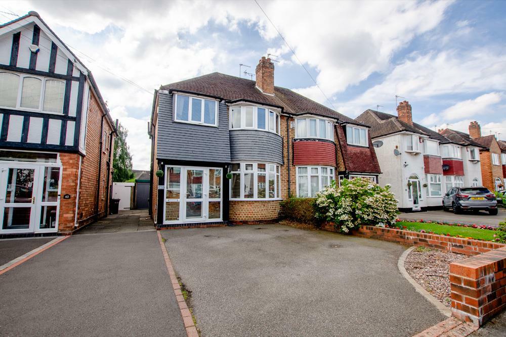 40 Moreton Road - Front.jpg