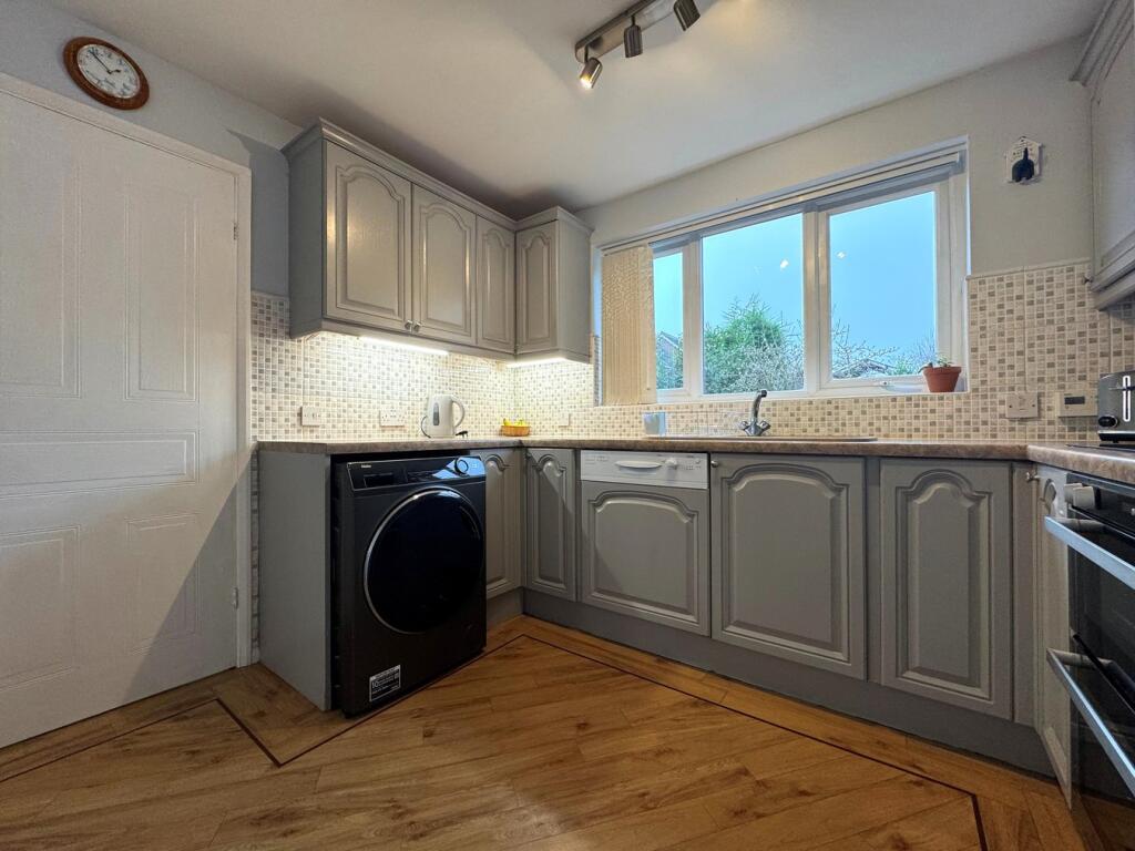 Fitted Kitchen