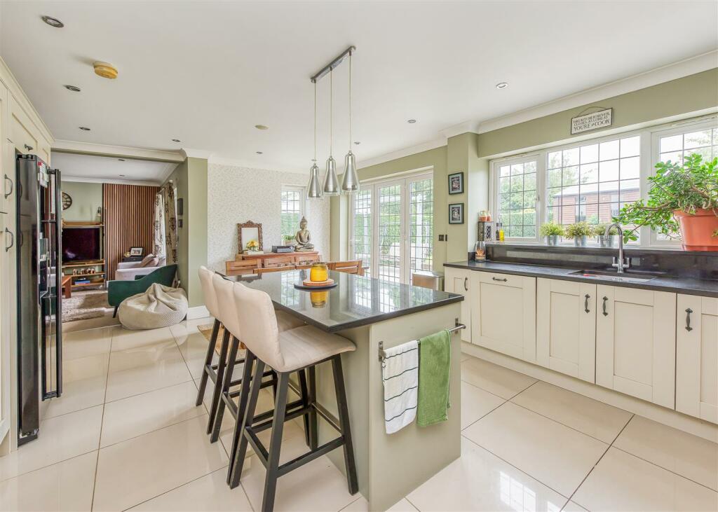 64 Langley Road-Dining Kitchen A.jpg