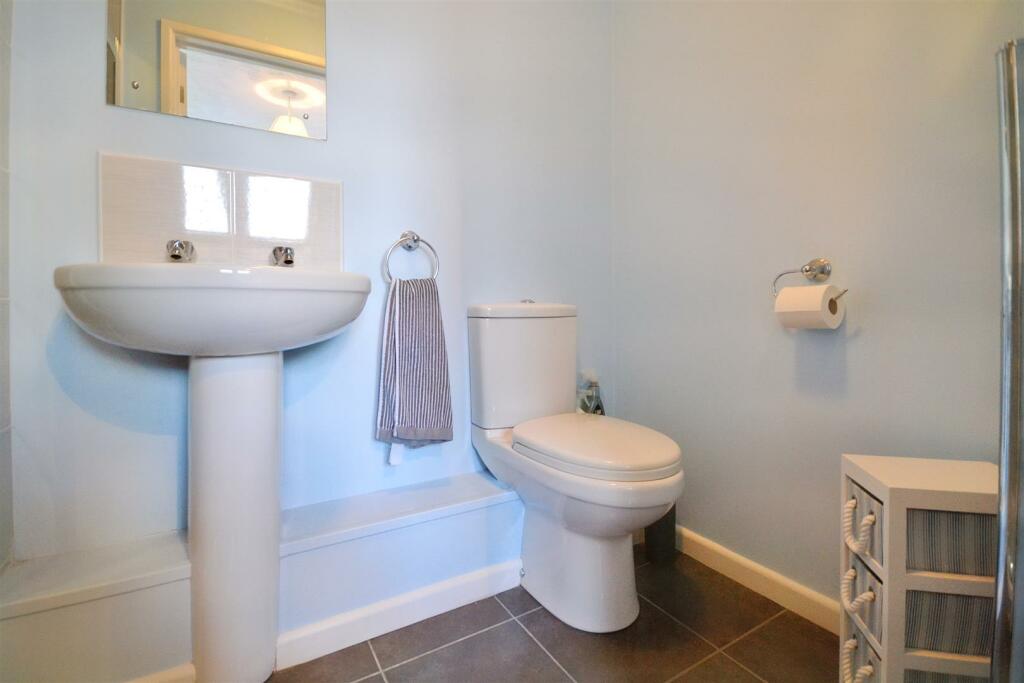 Ensuite Shower Room