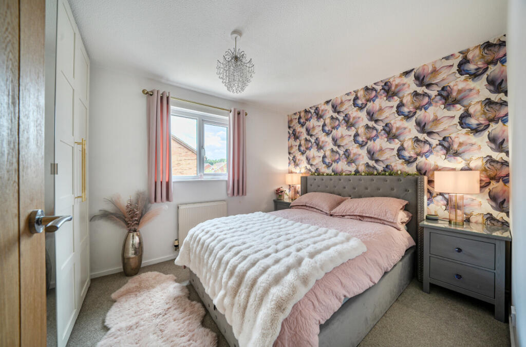 1330109-16-688785...