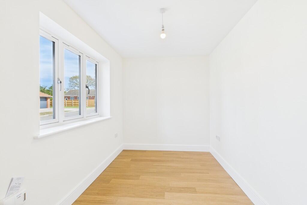 CAM01689G0-PR0460...