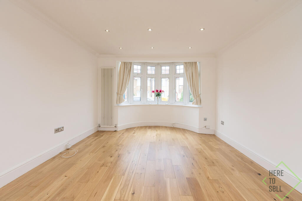 39 Kilvinton Drive, Enfield, EN2 0BE-9