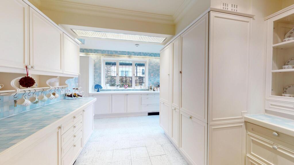 4-Creskeld-Garth-03122025_180820