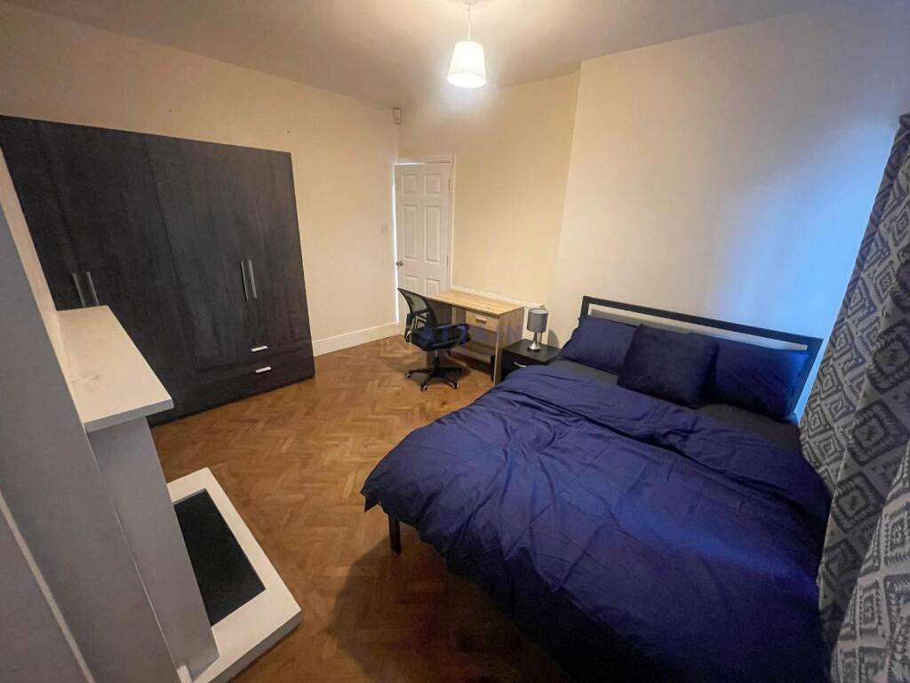 Bedroom 2 Alt.jpg