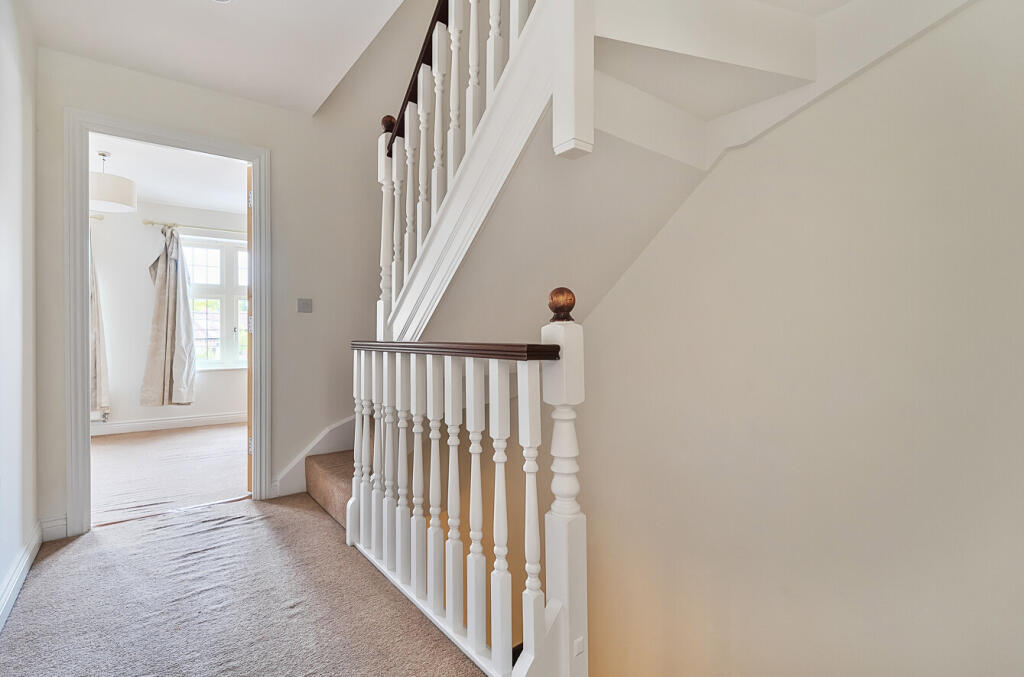 1326223-23-6887b5...