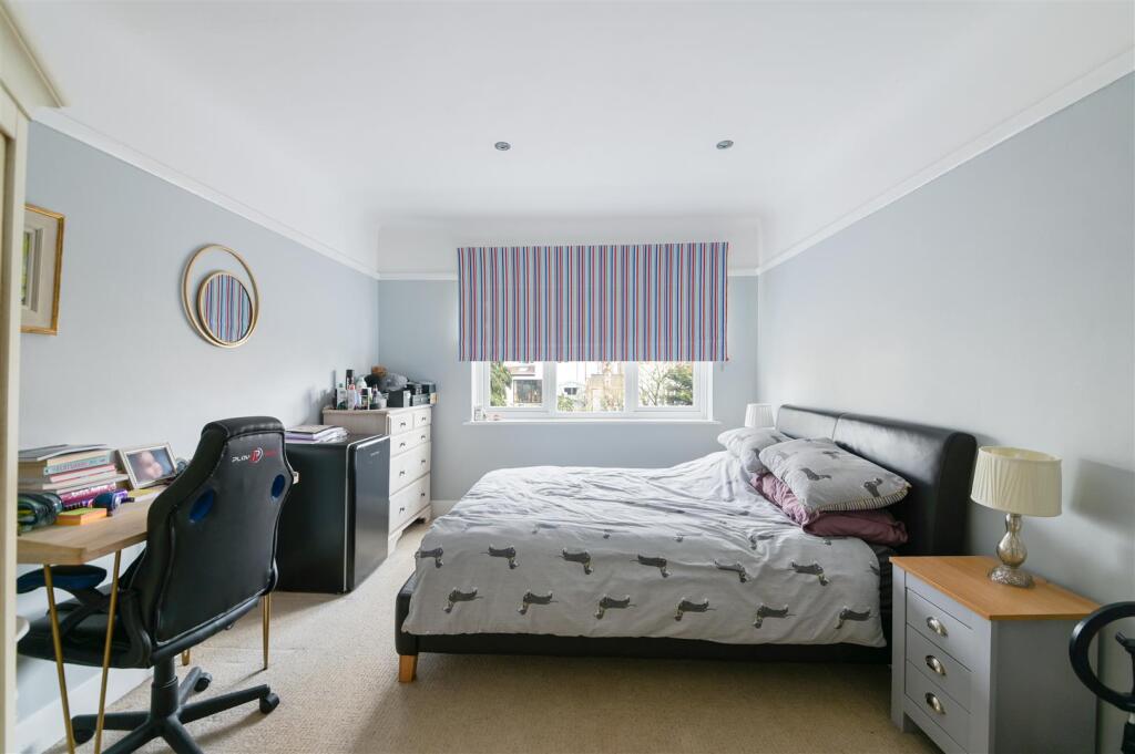EASTDEAN AVENUE,  (12).jpg