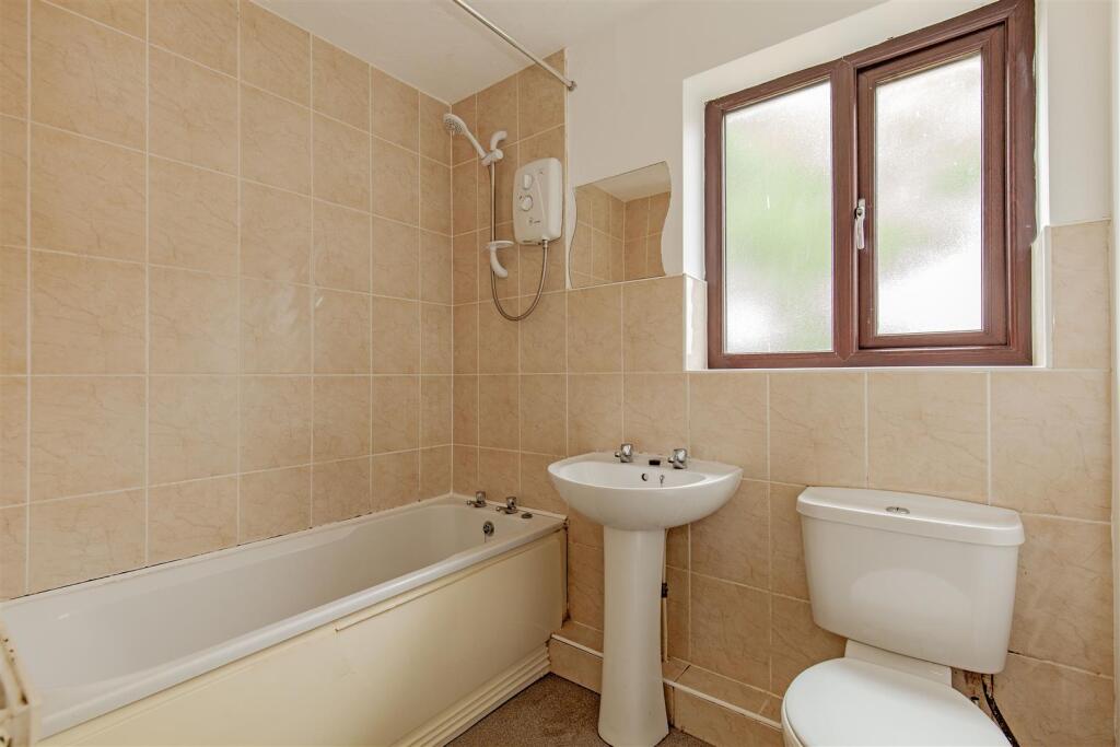 Bathroom-1.jpg