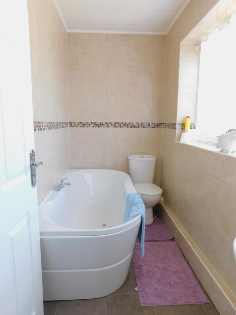 12 moore sqaure (15)