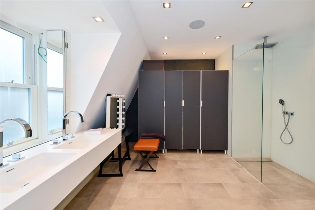 20-Aldwych-Chambers (4).JPG