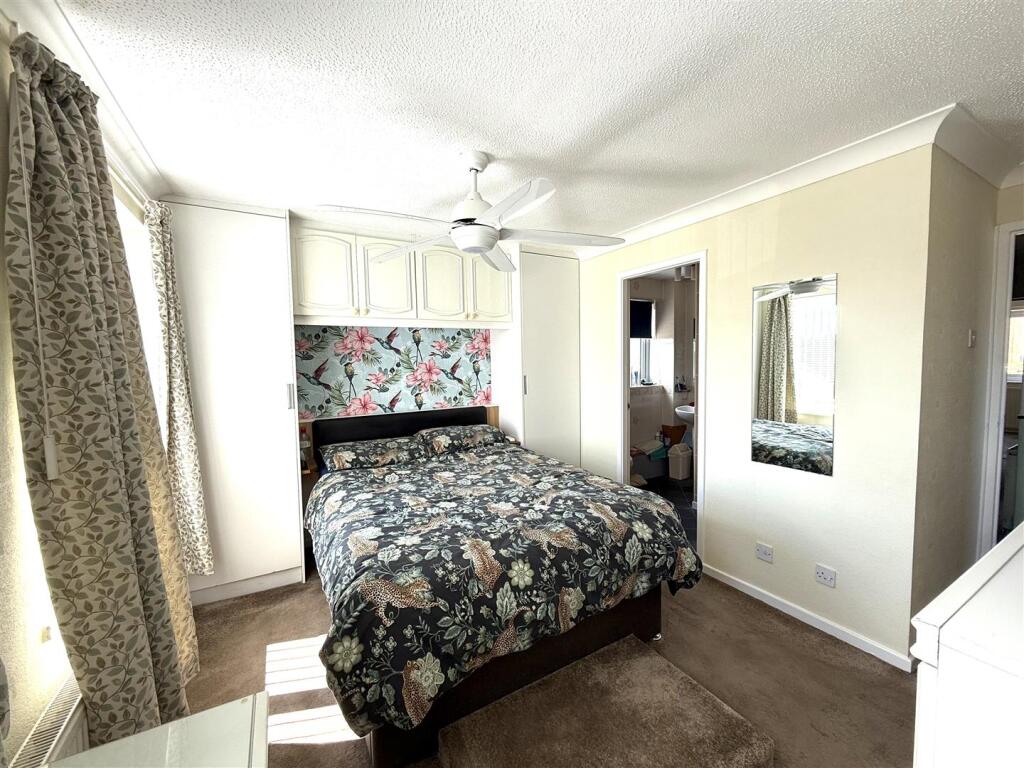 12 sheringham new 2.jpeg