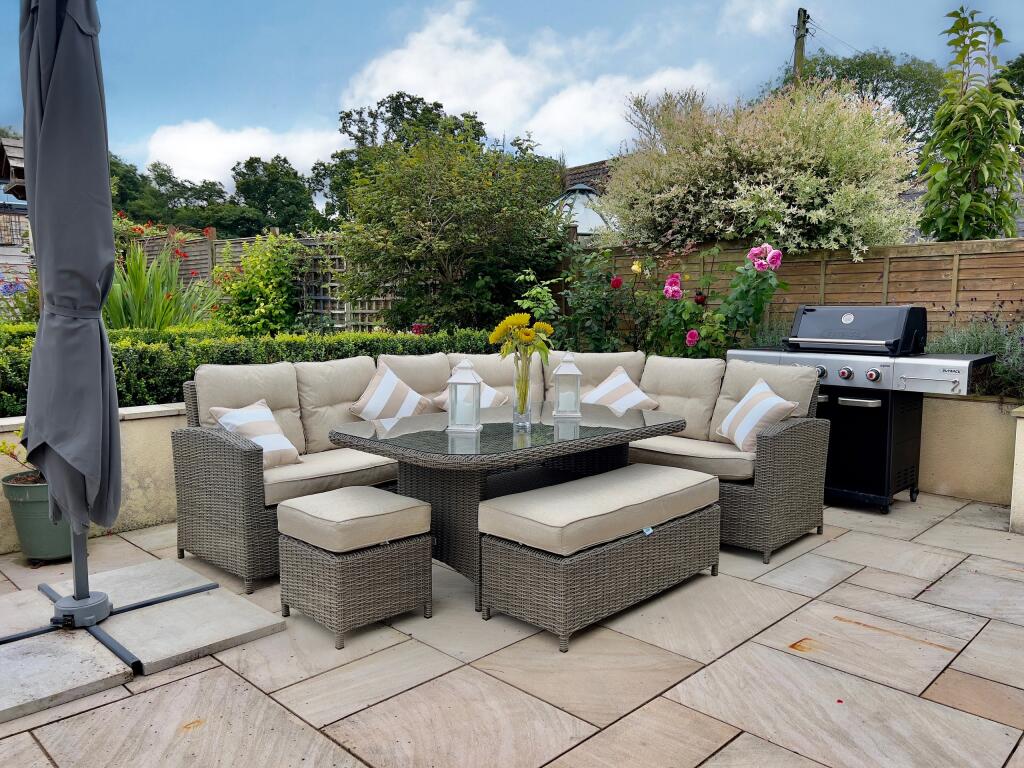 Outdoor seating area