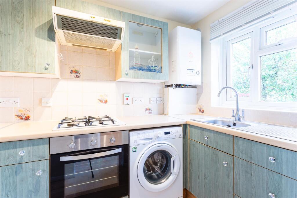 Kitchen-2.jpg