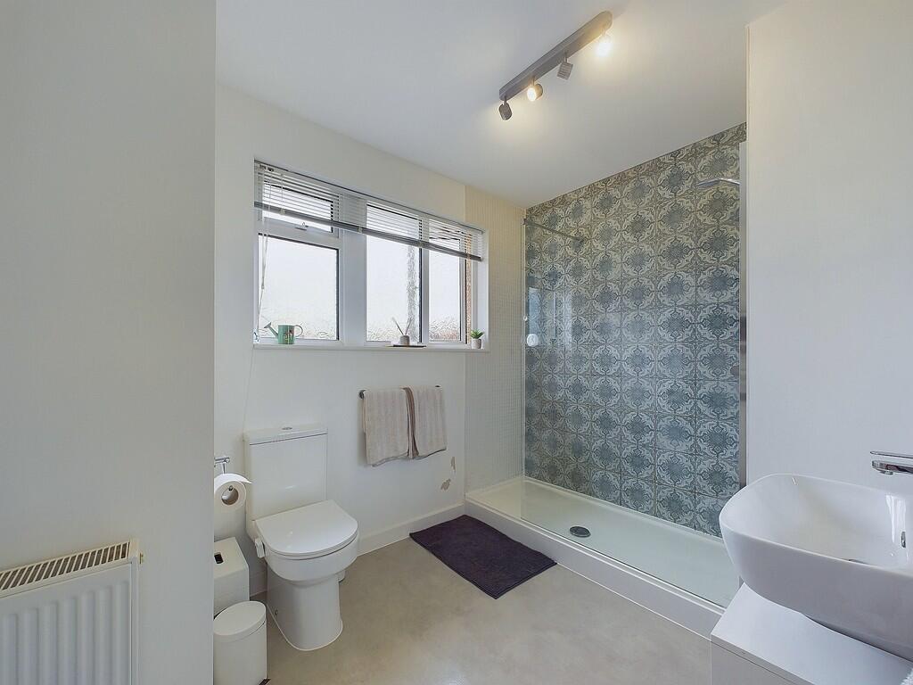 CAM03519G0-PR0133...