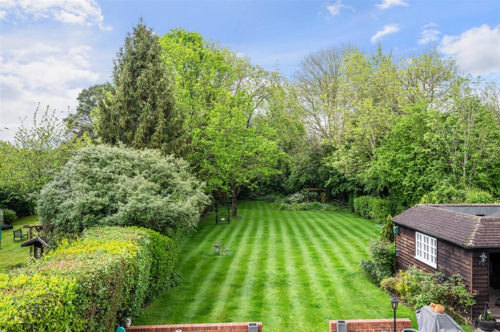 GREEN LANE 45  (8).jpg