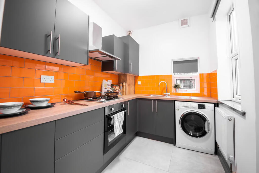 4-bedroom-student-house-in-ecclesall-sheffield_...