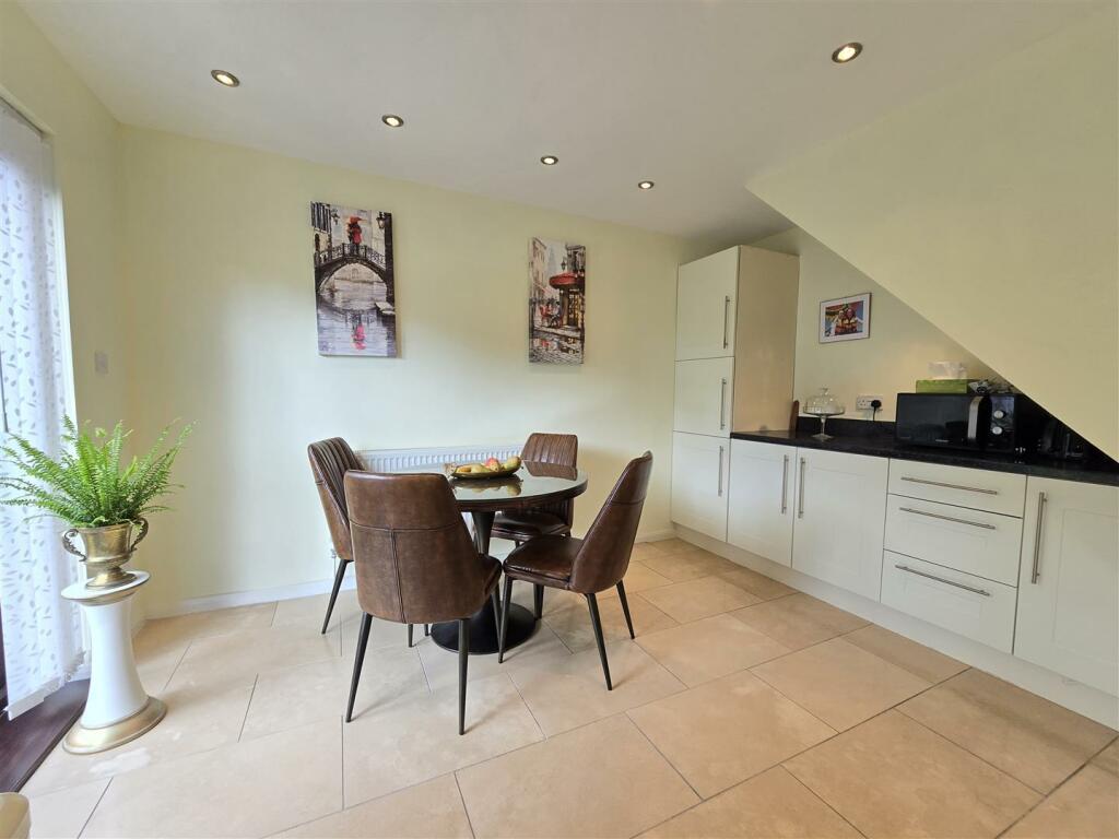2a Nottingham Road, Ashby