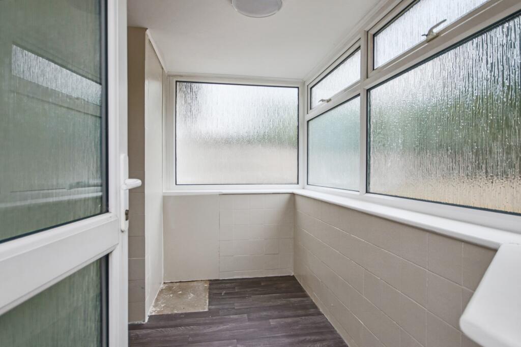 5 Hall Drive, Harefield, Uxbridge, Middlesex, UB9 6LA