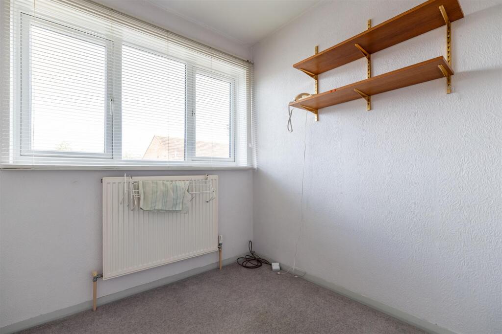 Bedroom 3.jpg