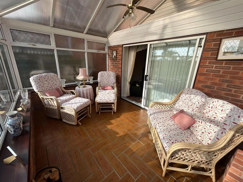 new conservatory 2.jpg