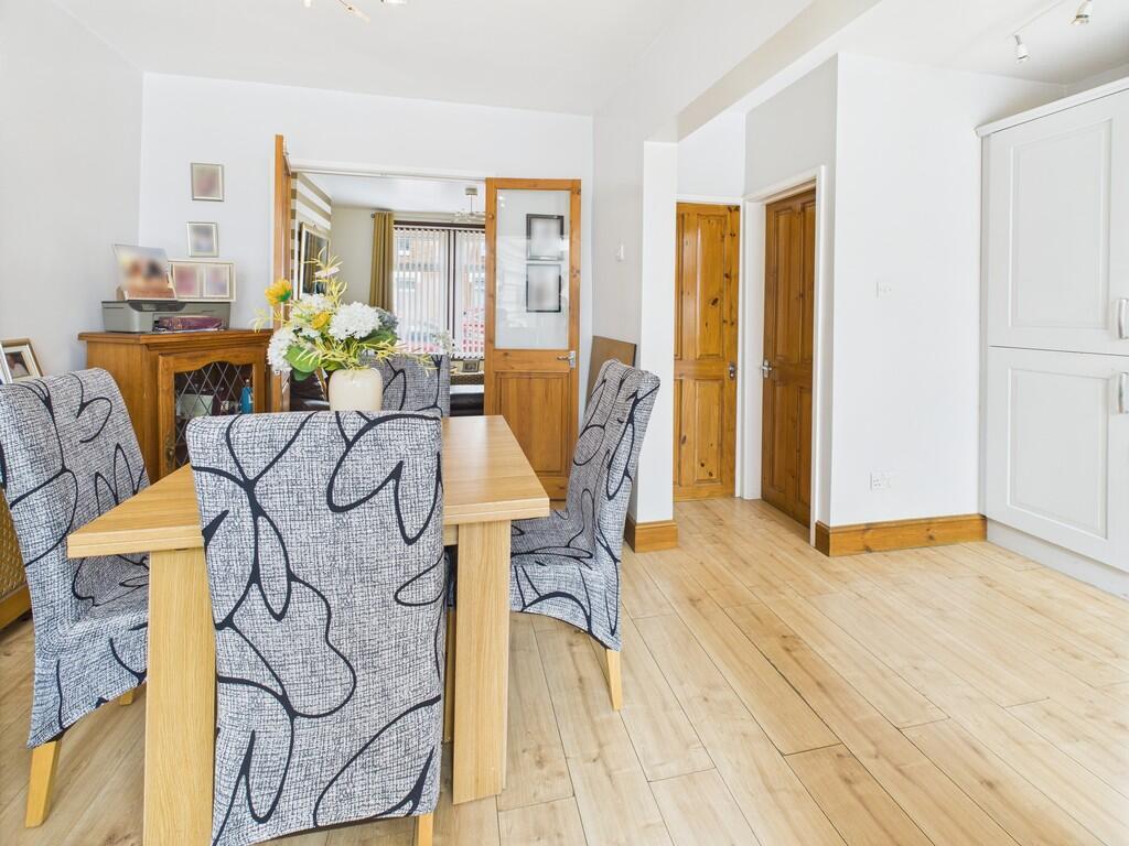 CAM05068G0-PR0040...