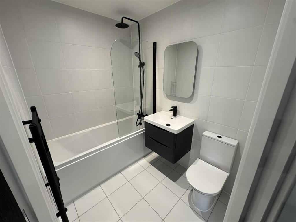 Bathroom.jpeg