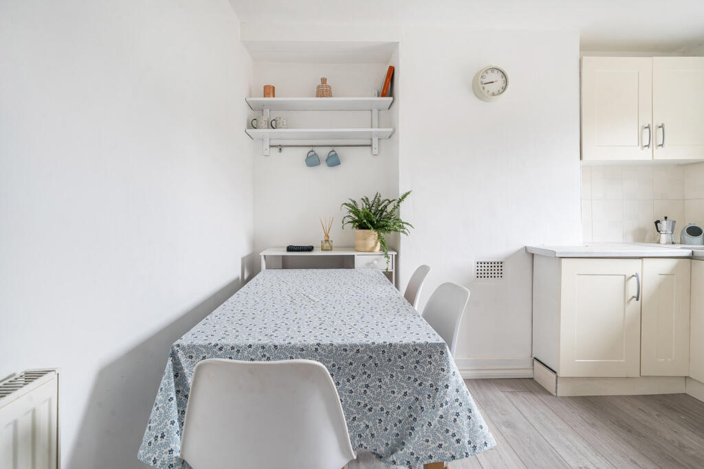 1388717-2-69414df...