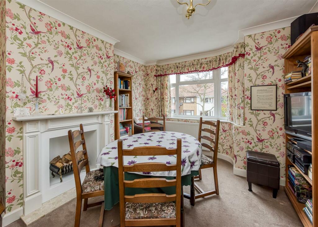 58 Lytton Avenue-Dining Room.jpg