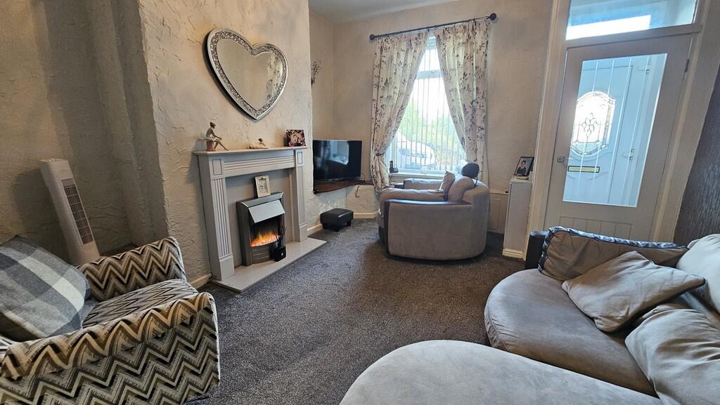 IMG-20250718-WA00...