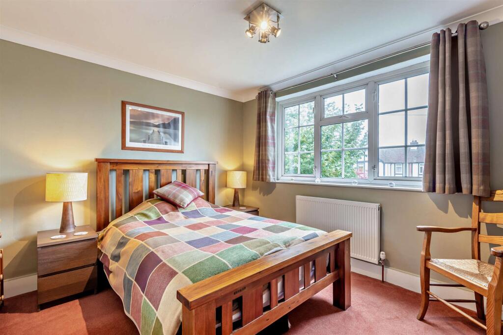 8664310-interior16-800.jpg