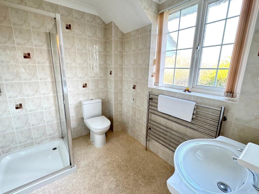 Ensuite Shower Room