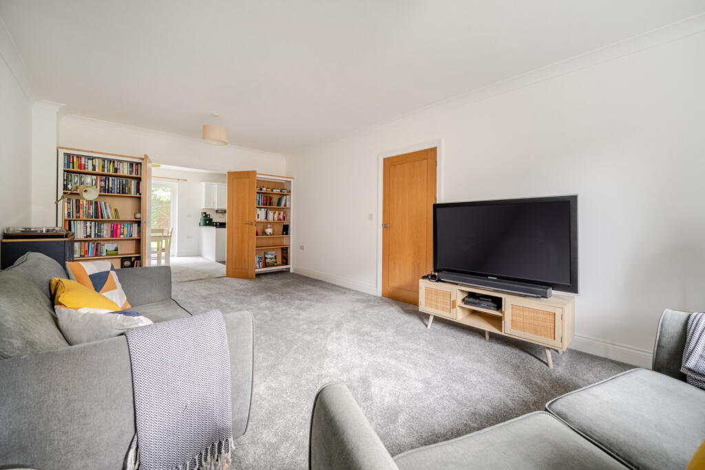 1374258-11-6908b6...