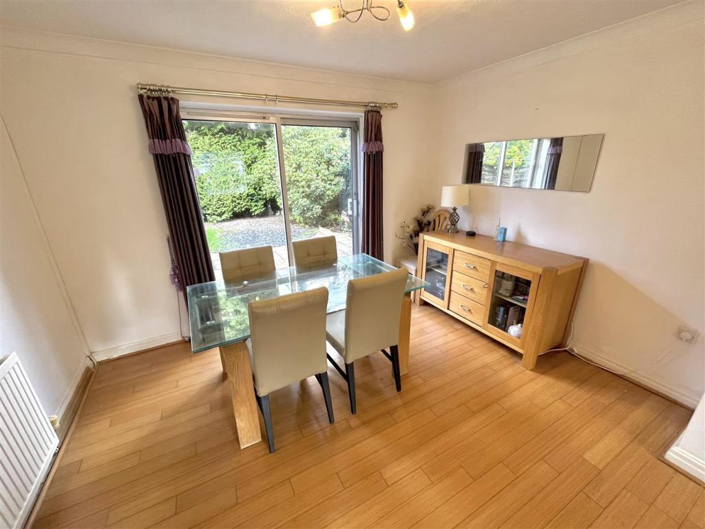 Dining Room.jpg