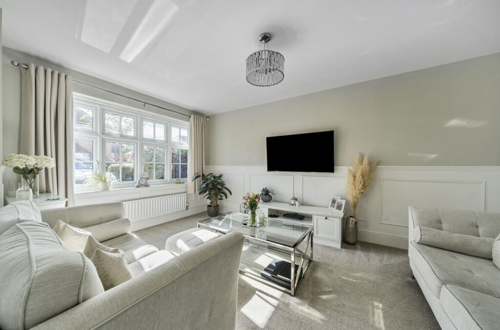 1353939-7-68d29d3...