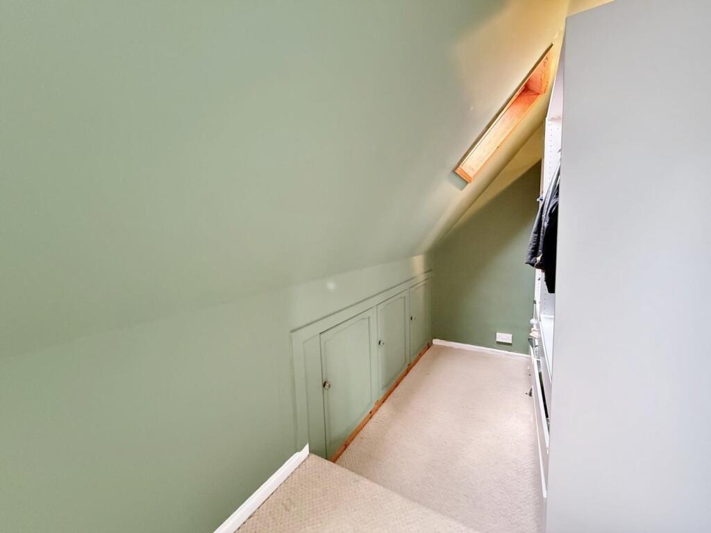 Play/dressing/Hobby Room