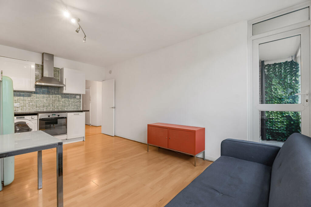 Reception/Kitchen